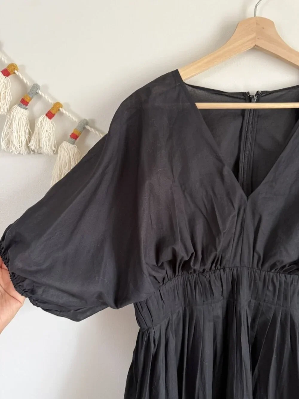 Banana Republic Volie Elbow Sleeve Gathered Midi Dress Black Beachy Whimsical M - Picture 8 of 11